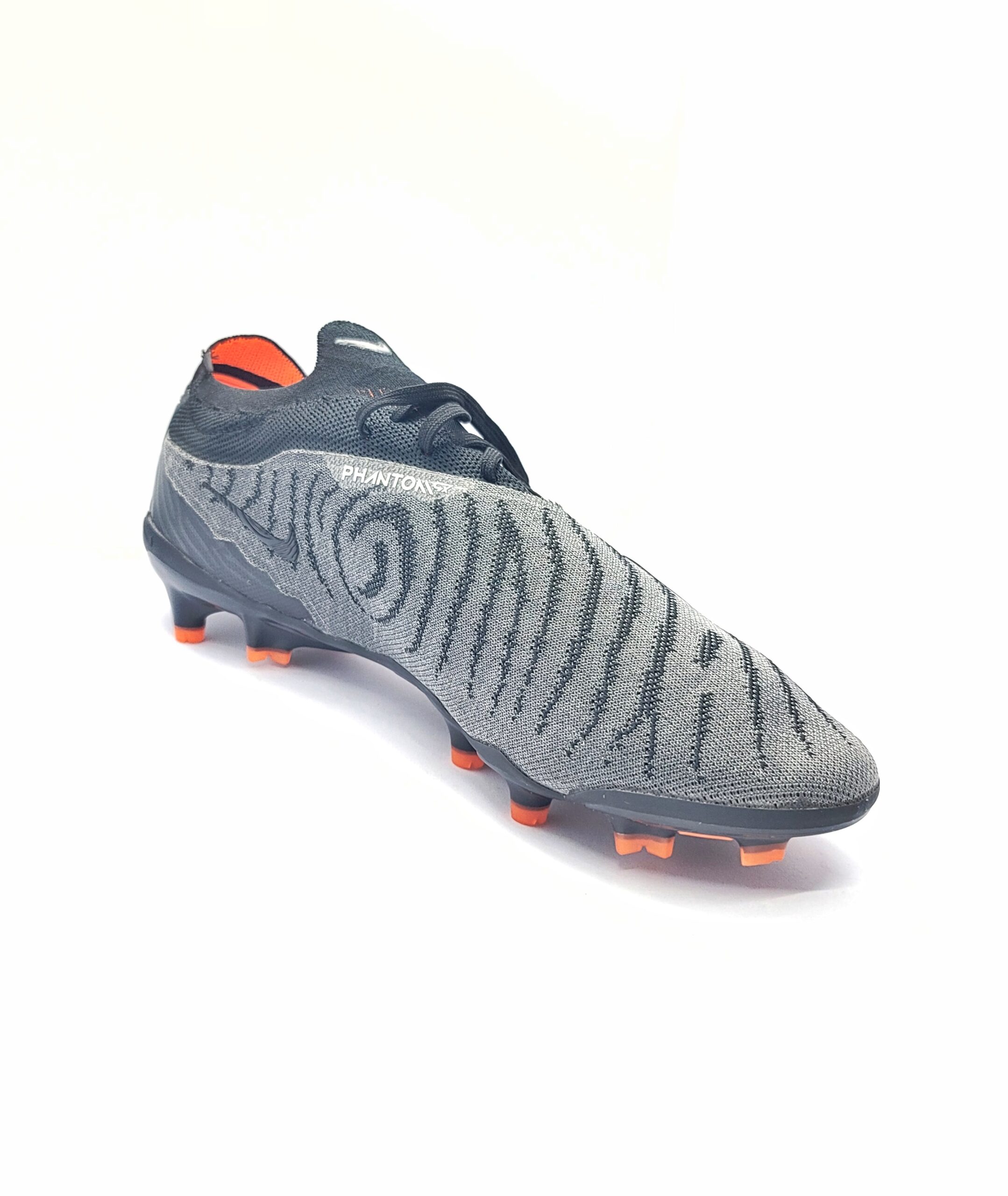 NIKE Phantom GX Elite Soccer Cleats - Image 5